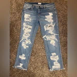 Cello | Mid Rise Heavy Destroy Raw Cut Hem Boyfriend Jeans | Size 9 | NWOT